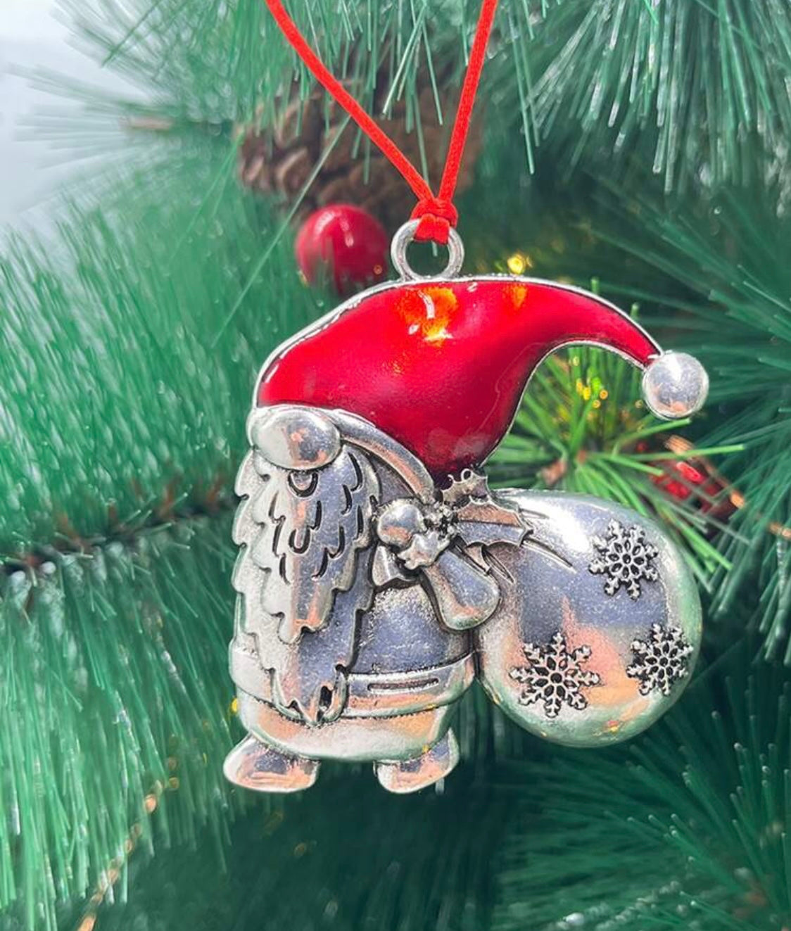 Metal Gonk Tree Decoration