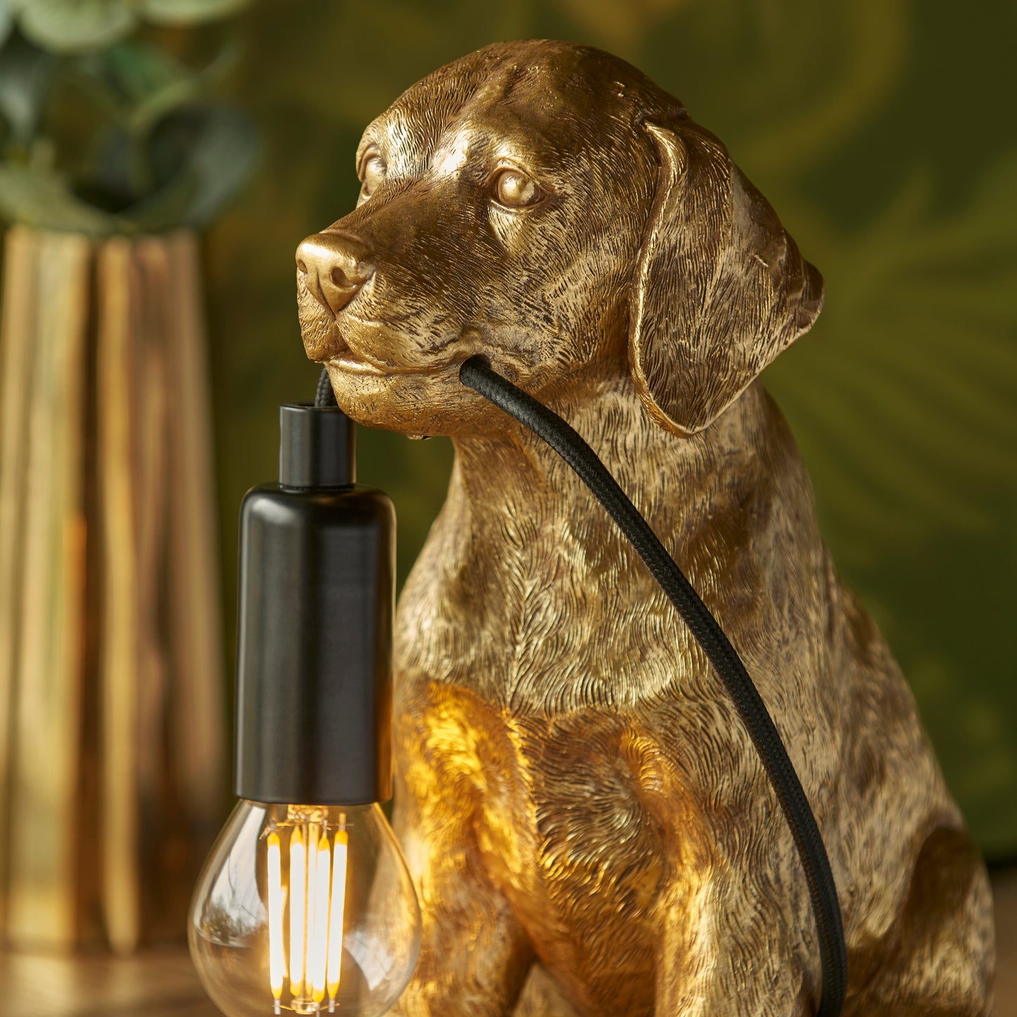 Labrador Puppy Sculpture Table Lamp With Braided Cable and E14 Lamp holder (ENDON 107364 / 107365)