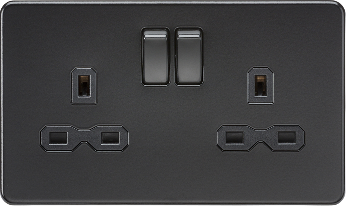 Matt Flat Plate 2g Screwless Switched Socket