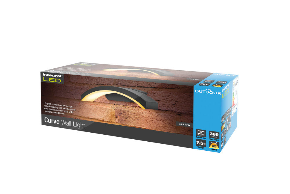 Curve Integral Exterior Wall Light With a Curved Diffuser