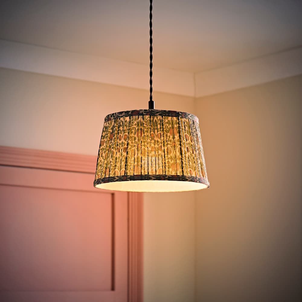 Green Abel Small William Morris Inspired Tapered Floral Print Easy Fit Shade