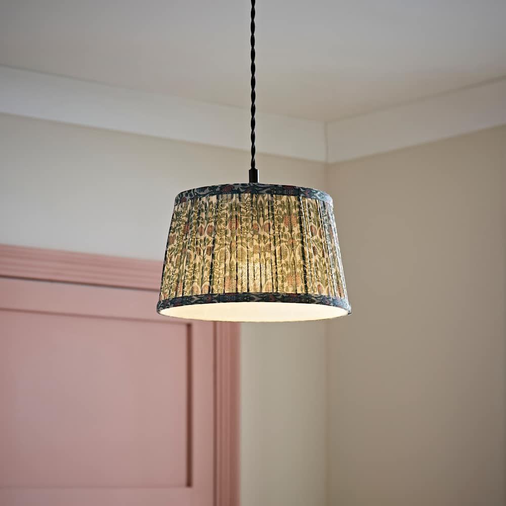 Green Abel Small William Morris Inspired Tapered Floral Print Easy Fit Shade