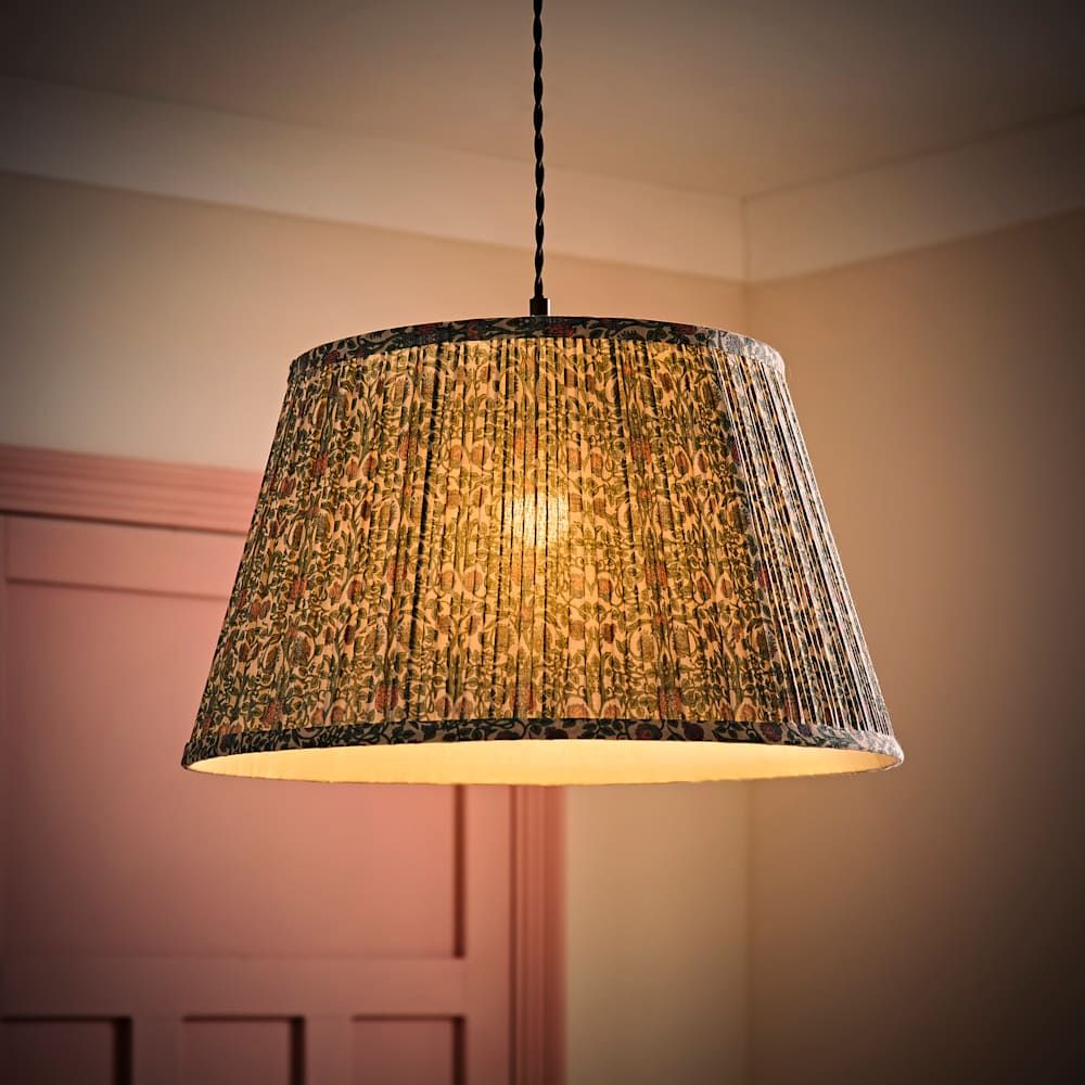 Green Abel Large William Morris Inspired Tapered Floral Print Easy Fit Shade