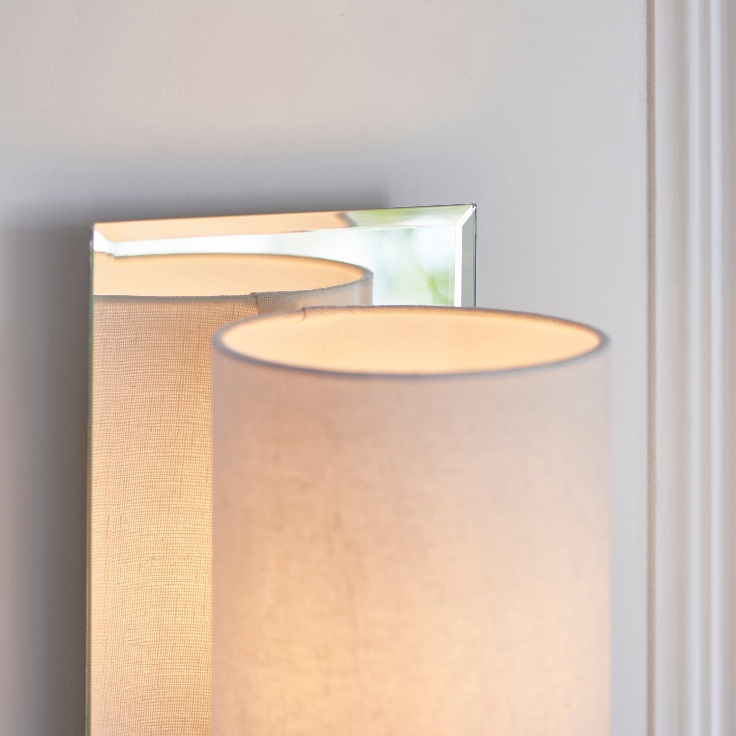 Clarise Wall Lamp