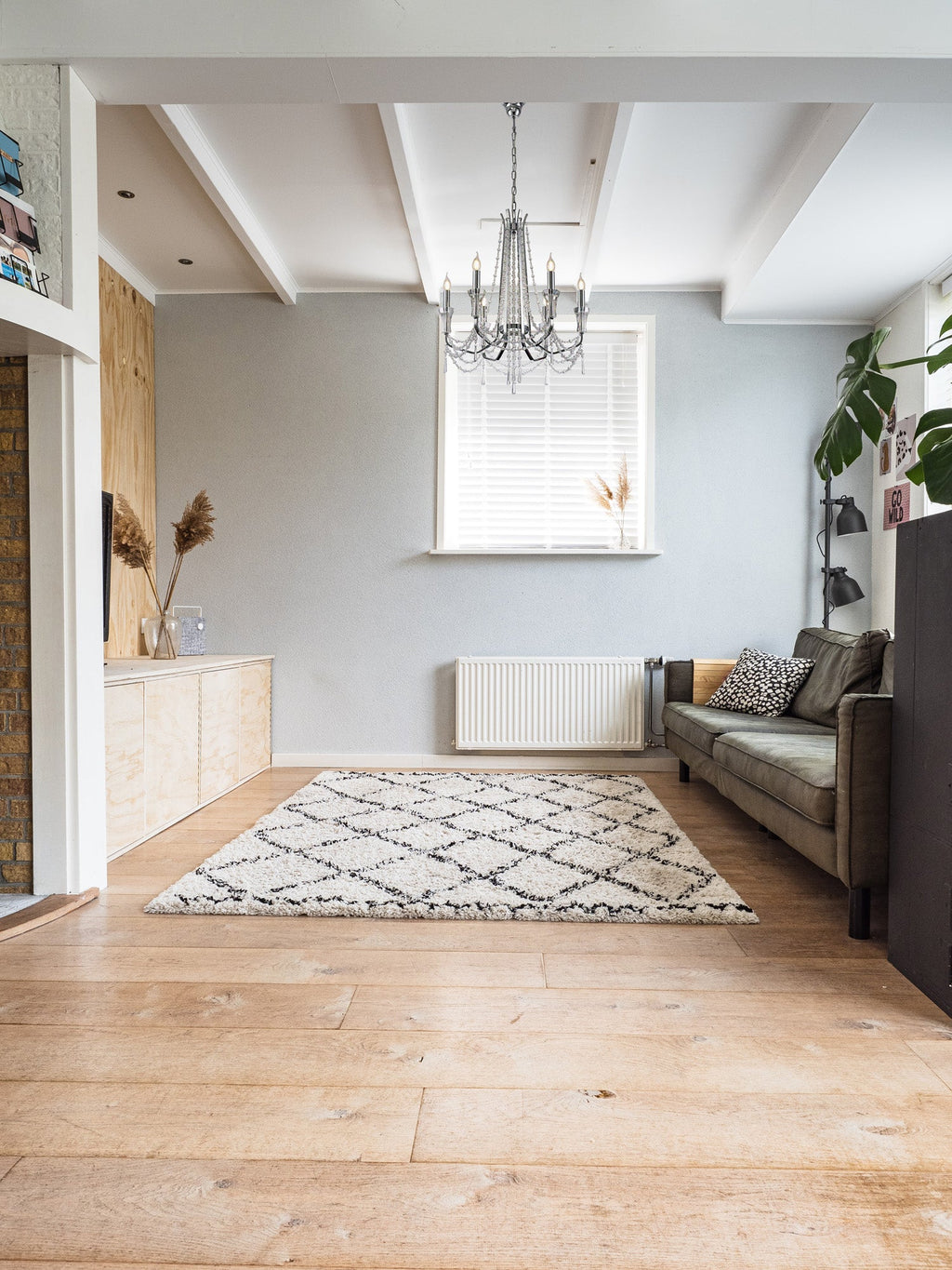 Diyas - Armand 8 Light Chandelier - Luminosity Designs Ltd