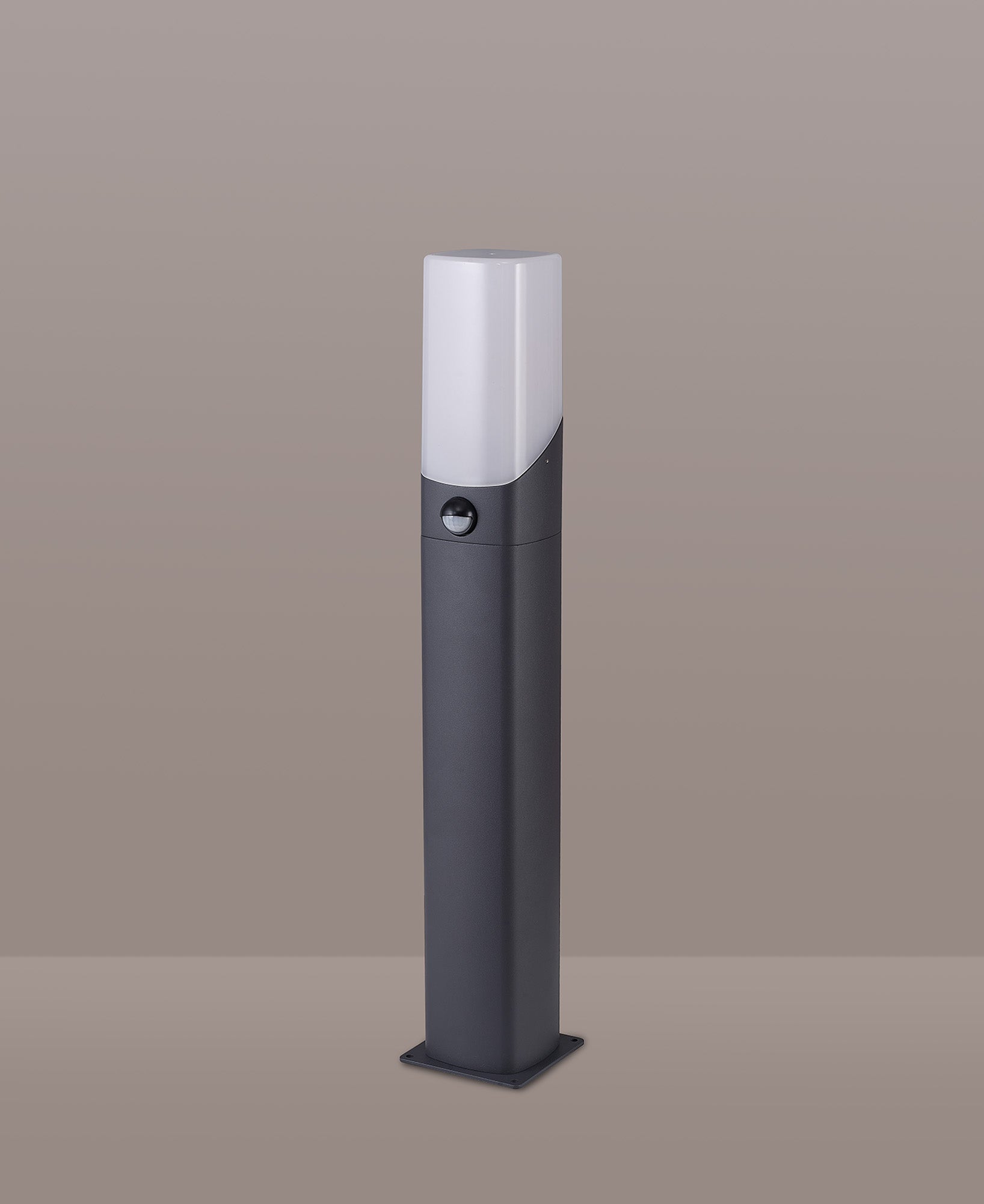 Arty Post Lamp / Bollard With PIR Sensor 1 x E27, IP44
