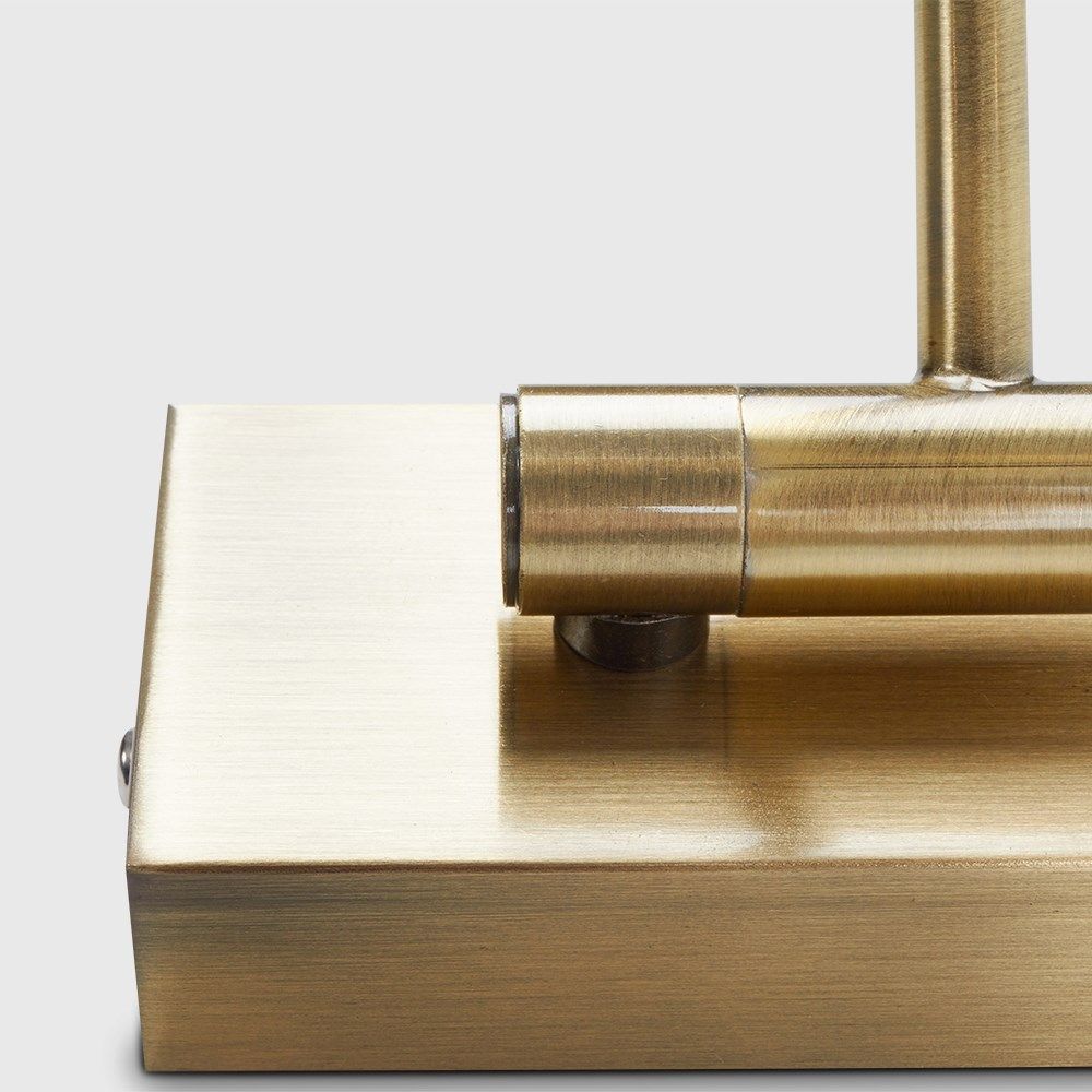 lse - Caprice Picture Light - Luminosity Designs Ltd