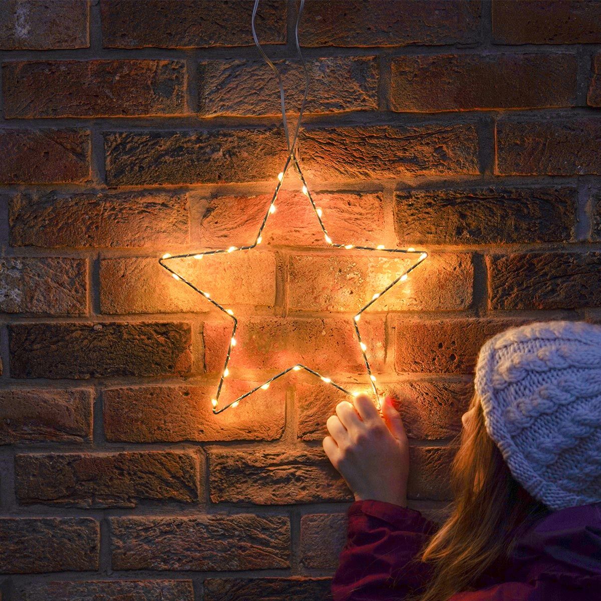 Connectable Domestic Grade Outdoor Wire Star Motif