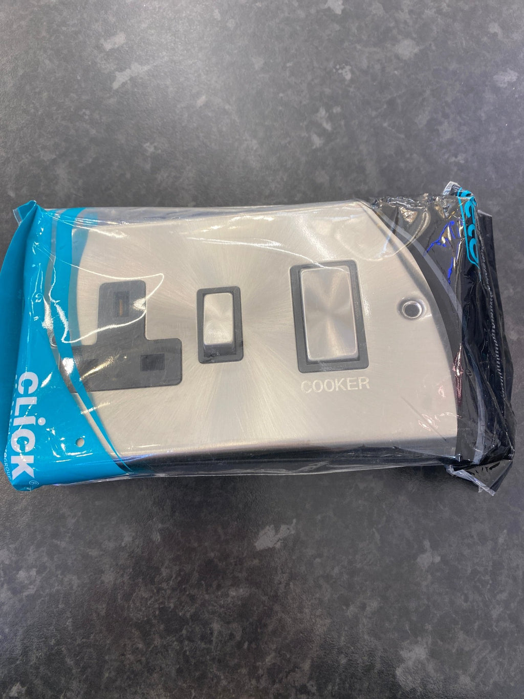 Trendiswitch - Click Deco Stainless Steel Cooker switch with Black Insert - Luminosity Designs Ltd