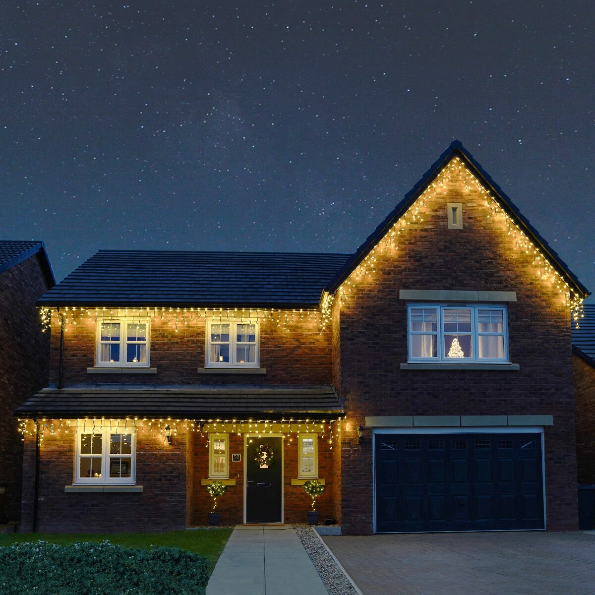 Connect Pro - Connectable Domestic Grade Outdoor Christmas Icicle Lights