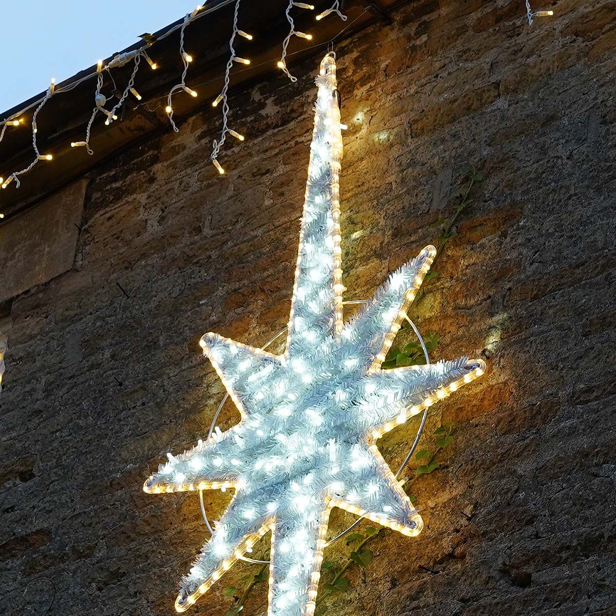 Connect Pro - ConnectPro® 2m Aluminium Outdoor Christmas North Star - Luminosity Designs Ltd