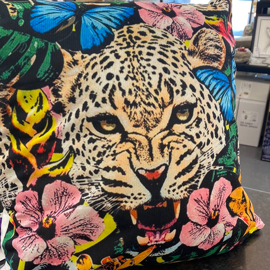 Retro 80’s Leopard Couch Cushion