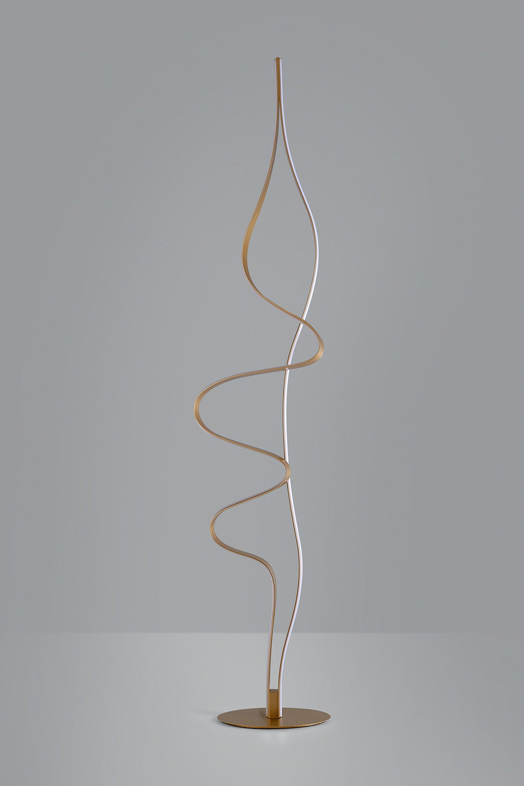 Luminosity Designs - Knot Loop Floor Light, 1 x 45W LED, In Line Dimmer, 3000K, 3000lm - Luminosity Designs Ltd