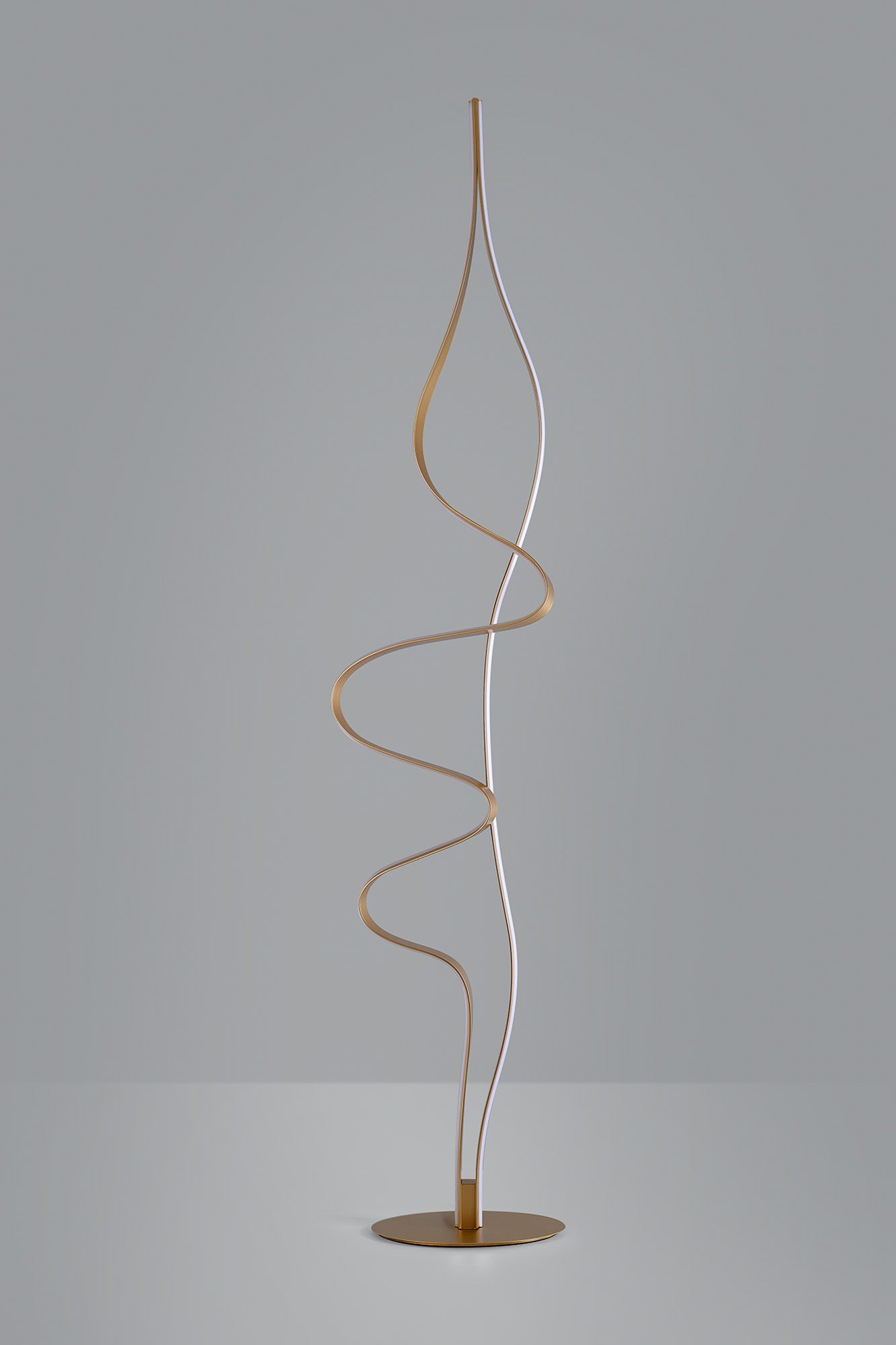Luminosity Designs - Knot Loop Floor Light, 1 x 45W LED, In Line Dimmer, 3000K, 3000lm - Luminosity Designs Ltd
