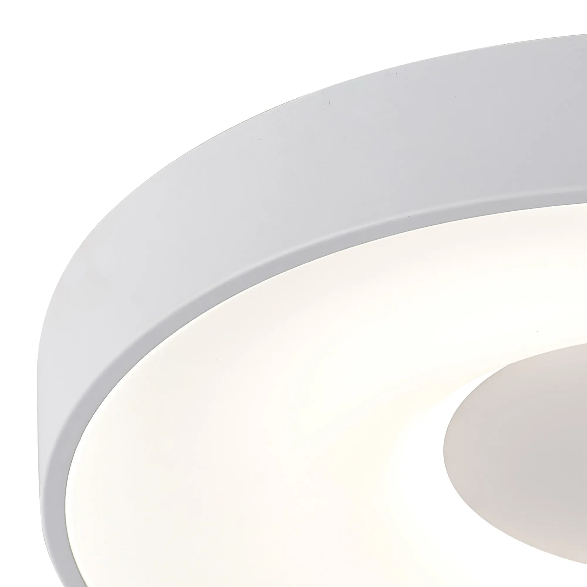 Mantra - Mantra Coin Round Ceiling 56W LED With Remote Control 2700K - 5000K, 2500lm - Luminosity Designs Ltd