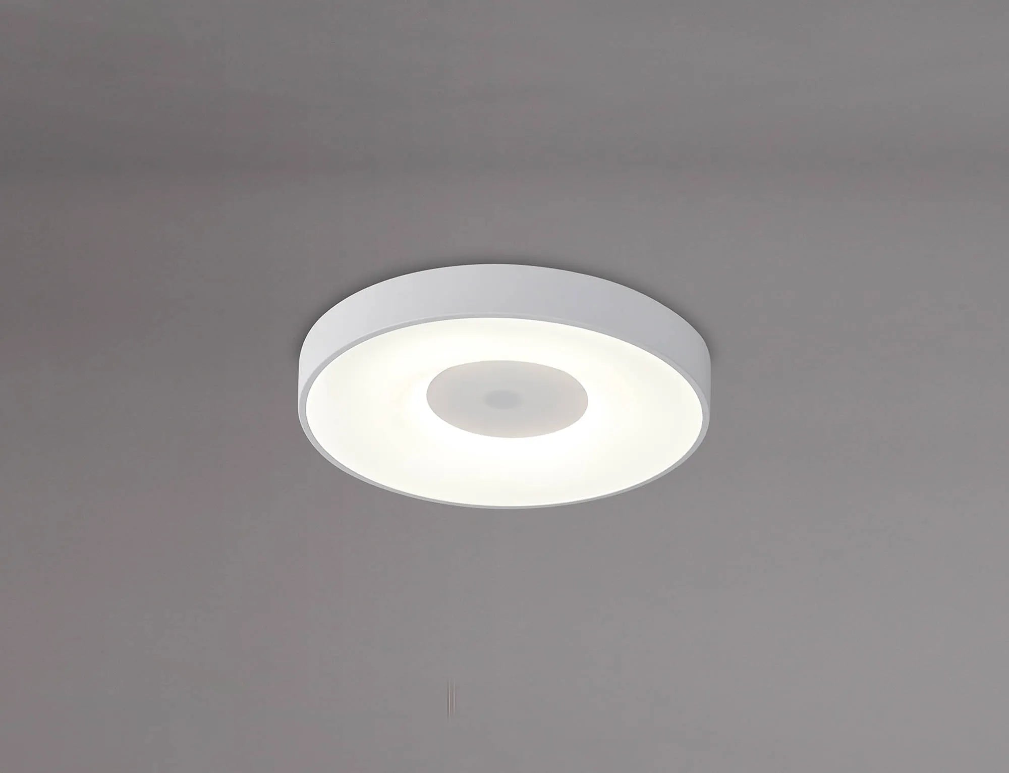 Mantra - Mantra Coin Round Ceiling 56W LED With Remote Control 2700K - 5000K, 2500lm - Luminosity Designs Ltd
