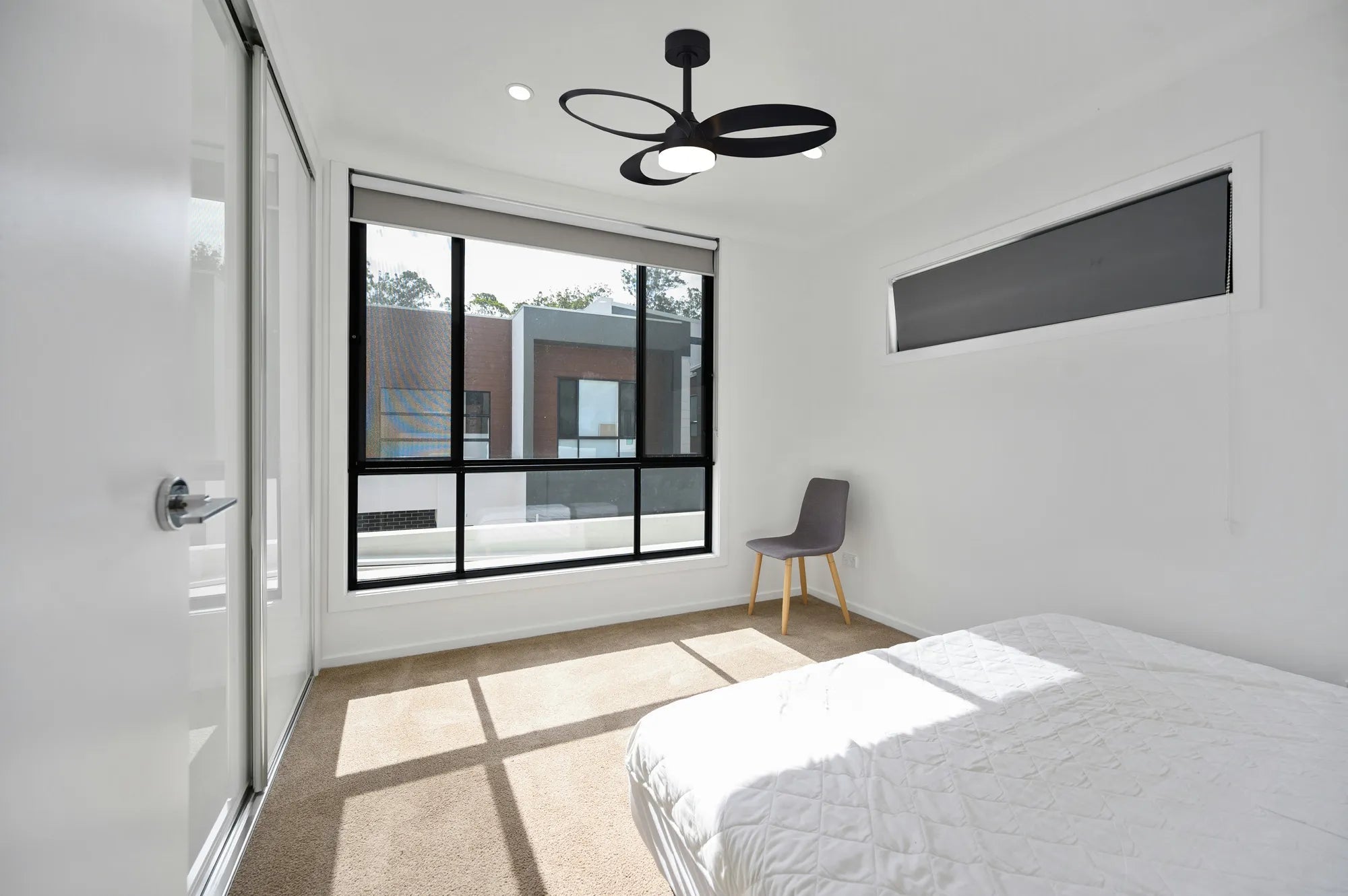 Mantra - Mantra Infinity Fan 92.6cm 24W LED Dimmable Ceiling Light With Built - In 30W DC Reversible Fan, Remote Control 2700 - 5000K, 1800lm - Luminosity Designs Ltd