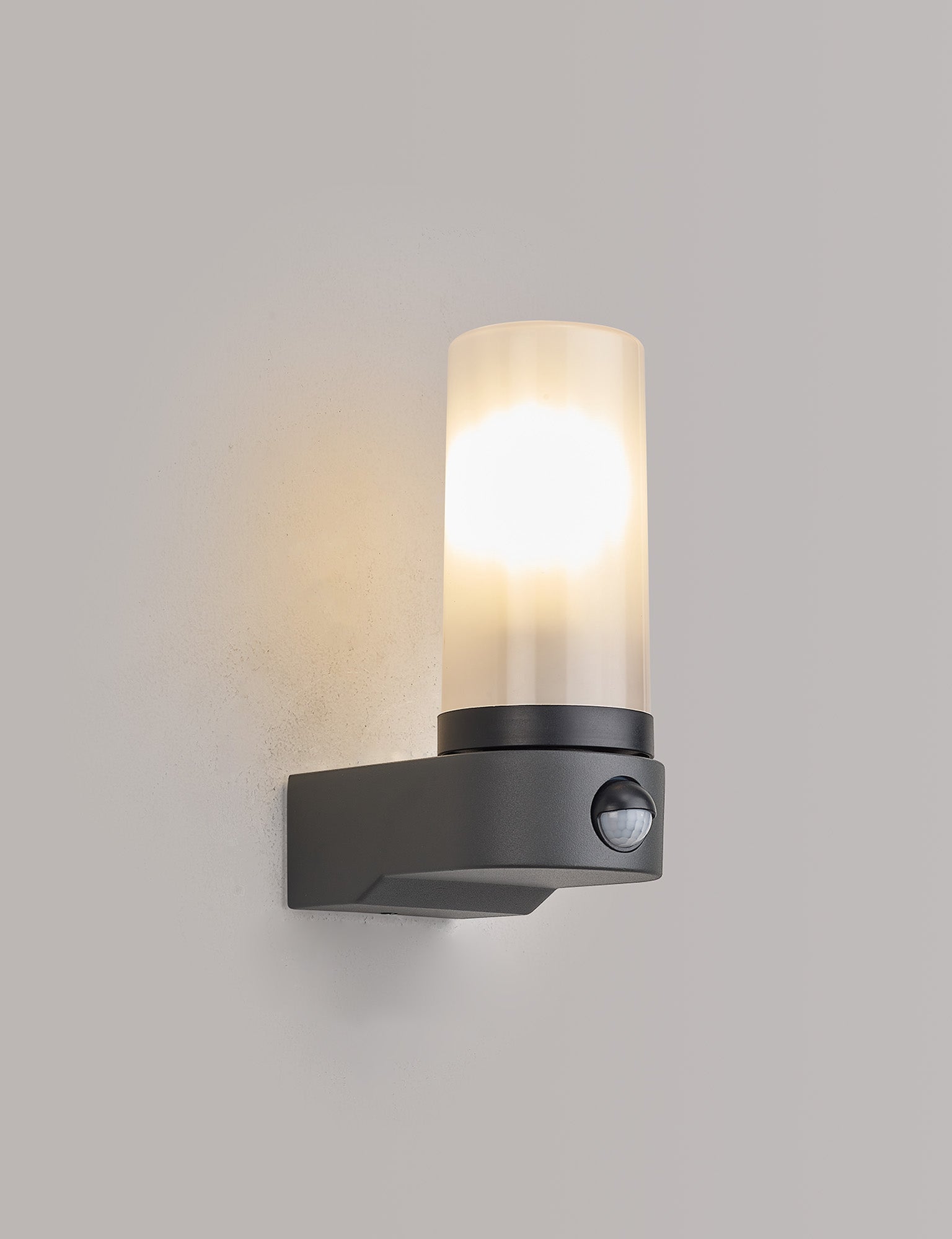 Milo Tubular Wall Lamp With PIR Sensor, 1 x E27, IP54, Polycarbonate Construction, Corrosion Resistant