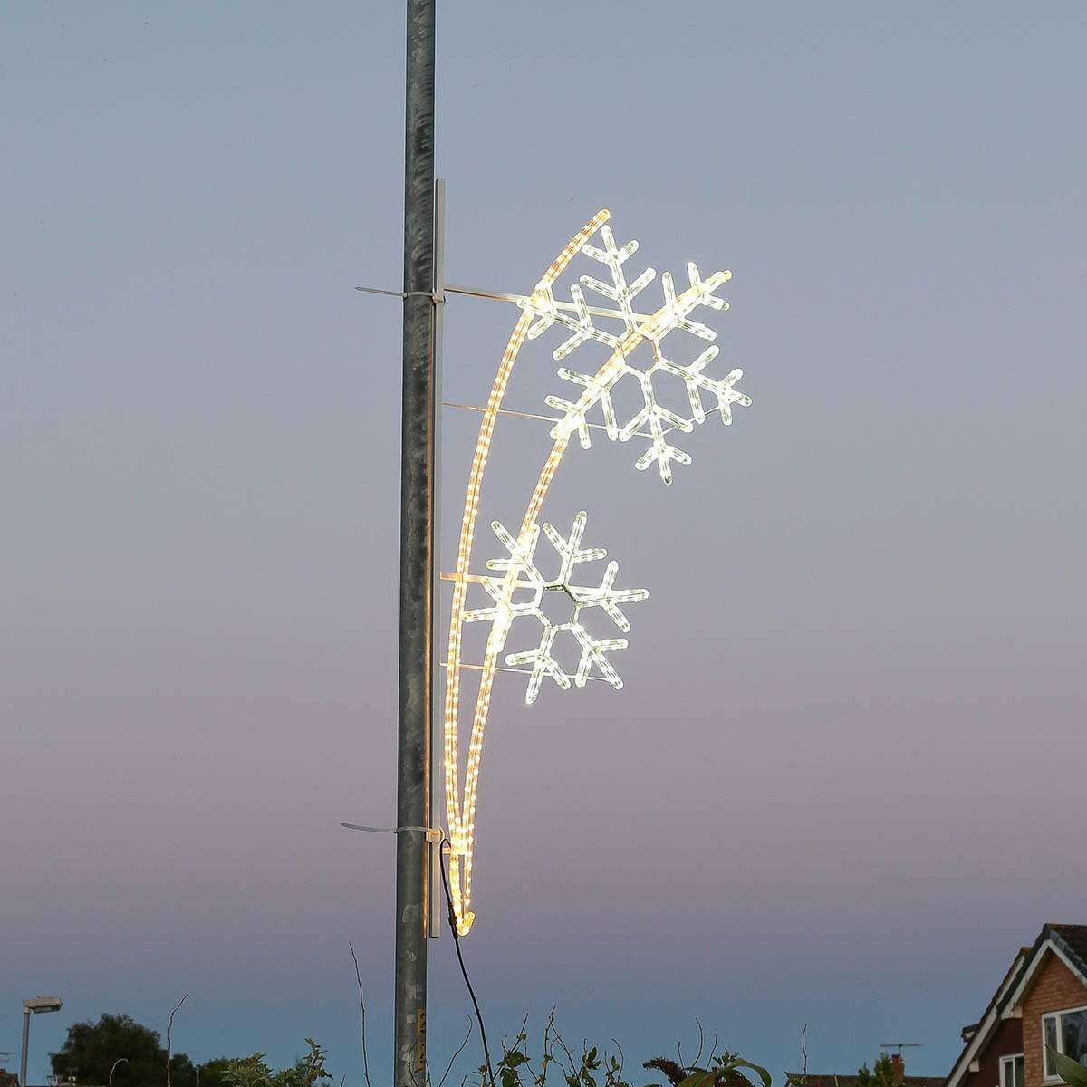 Connectable Professional Grade Outdoor Christmas Snowflake Lampost Motif