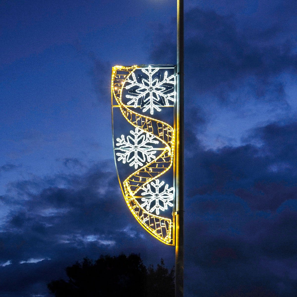 ConnectPro® 2m Snowflake Outdoor Commercial Christmas Light Lamp Post Motif