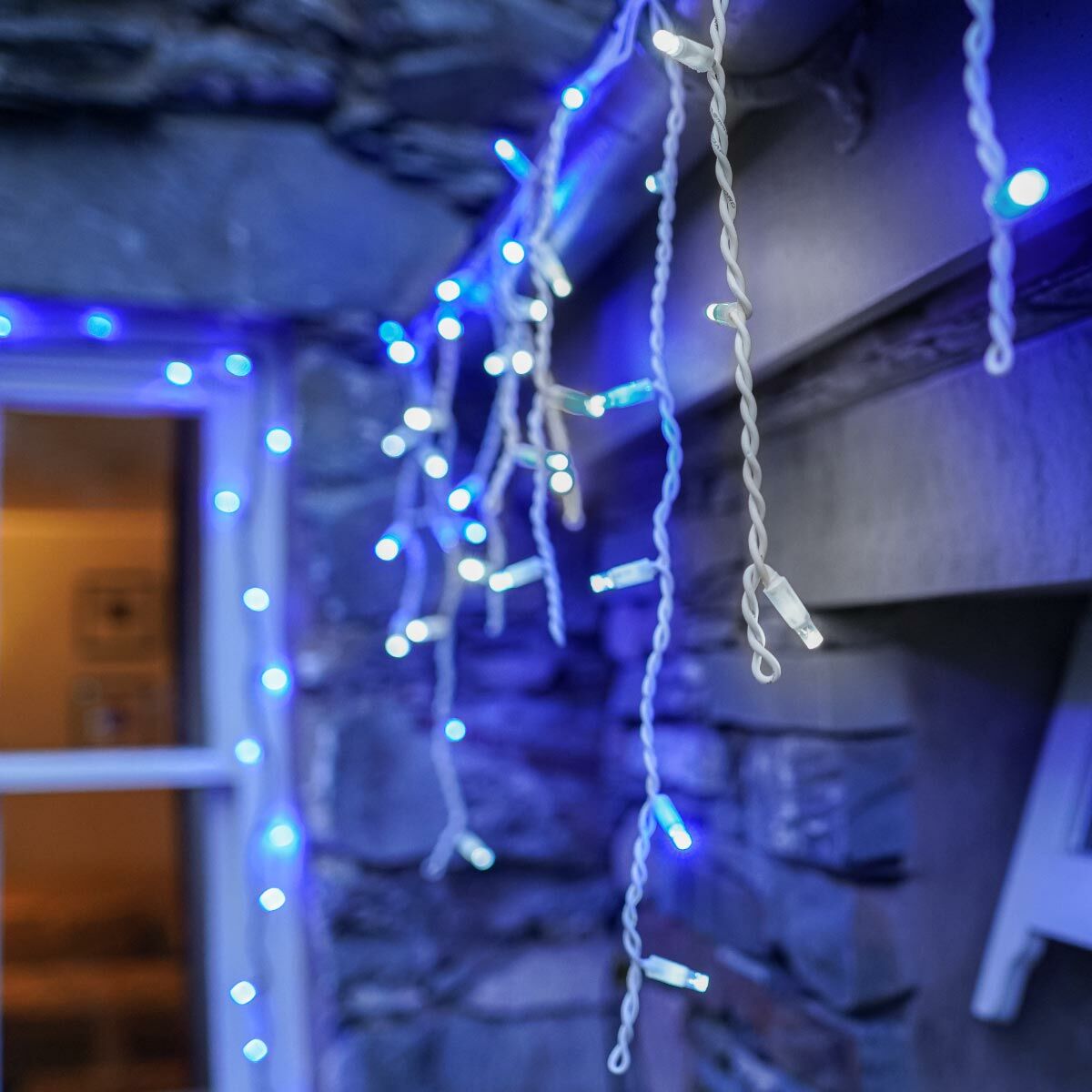 Connectable Domestic Grade Outdoor Christmas Icicle Lights - Static, please email to  check stock before ordering