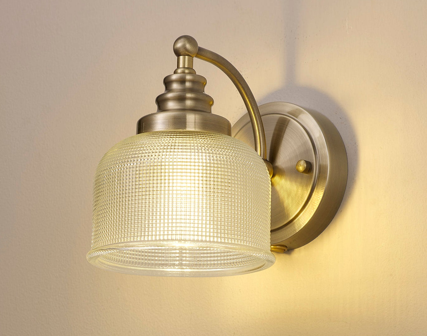 Antique Brass Sledmere Single Wall Light, Switched, 1 x E27, Glass Shade