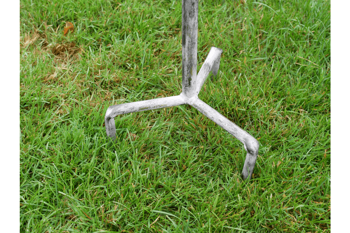 Traditional Victorian Style Iron Bird Feeder with Gilt Detail and Prongs for Garden Mounting - Luminosity Designs Ltd