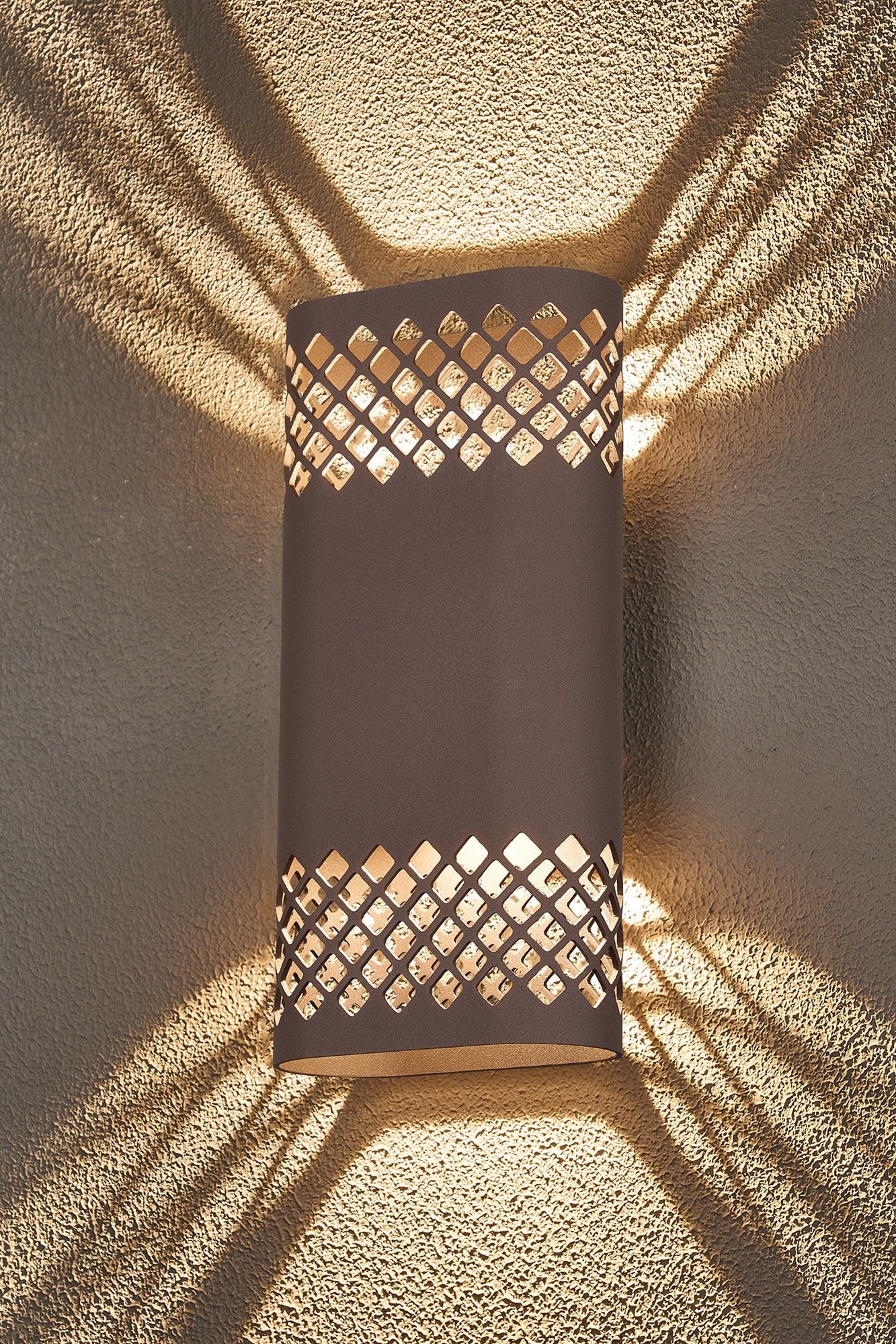 Luminosity Designs Ltd - Zane Wall Lamp With 125 x 260mm Mesh Diamond Pattern Shade, 2 x 6.5W LED, 3000K, 900lm, IP65 - Luminosity Designs Ltd