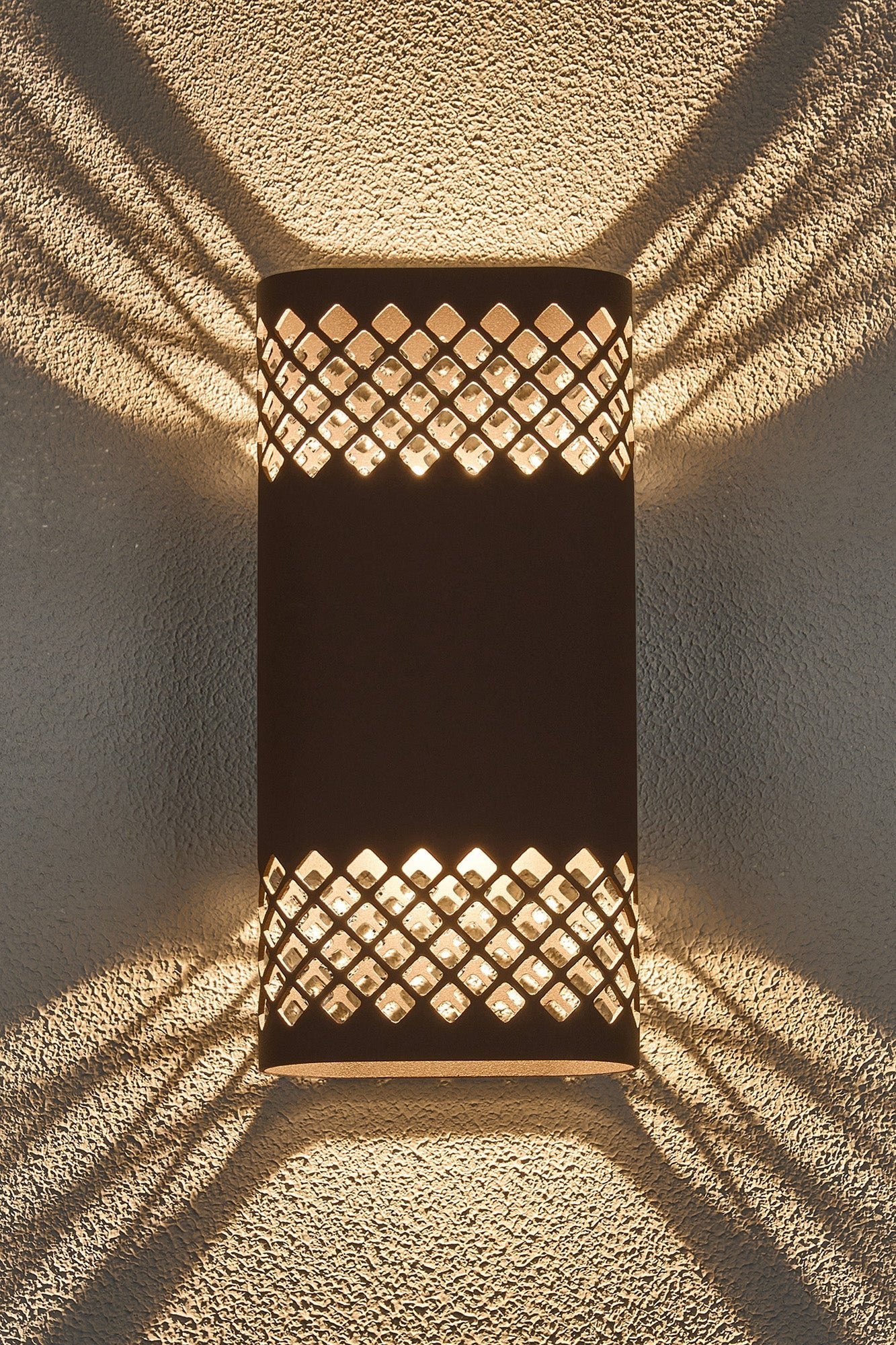 Luminosity Designs Ltd - Zane Wall Lamp With 125 x 260mm Mesh Diamond Pattern Shade, 2 x 6.5W LED, 3000K, 900lm, IP65 - Luminosity Designs Ltd