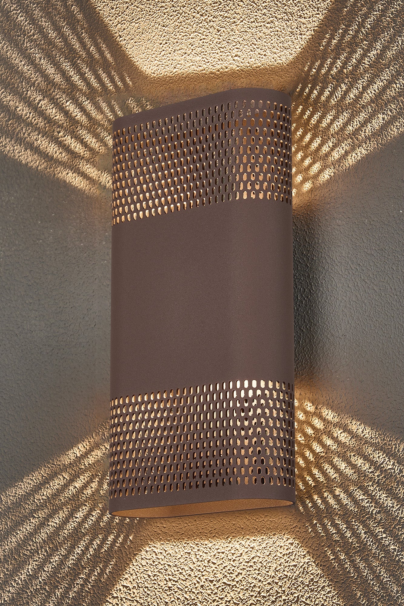 Luminosity Designs Ltd - Zane Wall Lamp With 160 x 305mm Mesh Oval Pattern Shade, 2 x 6.5W LED, 3000K, 900lm, IP6 - Luminosity Designs Ltd