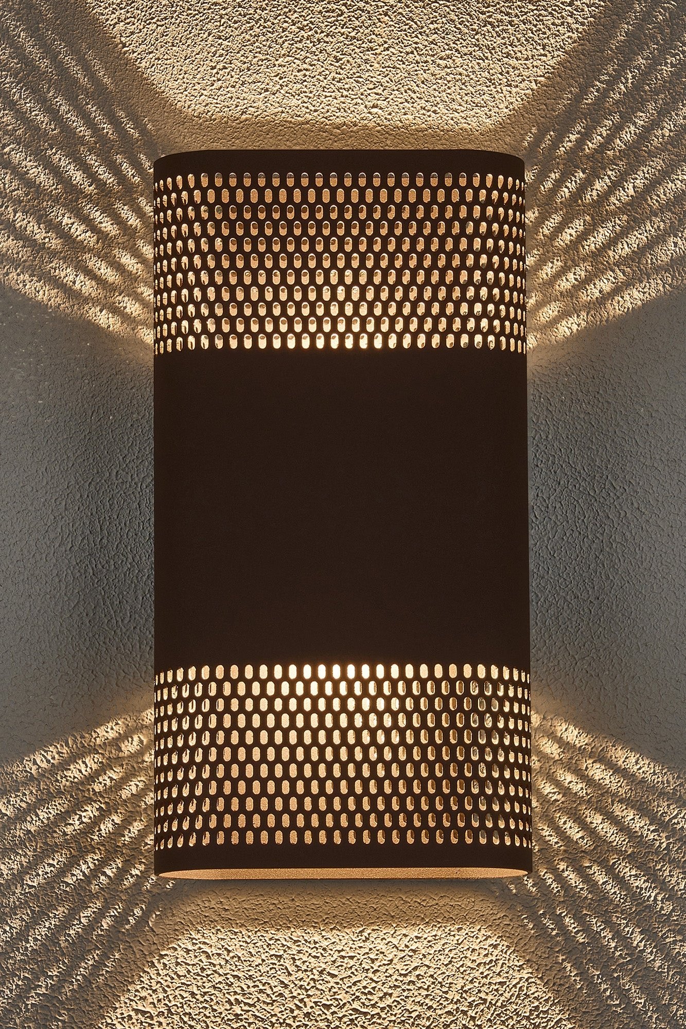 Luminosity Designs Ltd - Zane Wall Lamp With 160 x 305mm Mesh Oval Pattern Shade, 2 x 6.5W LED, 3000K, 900lm, IP6 - Luminosity Designs Ltd