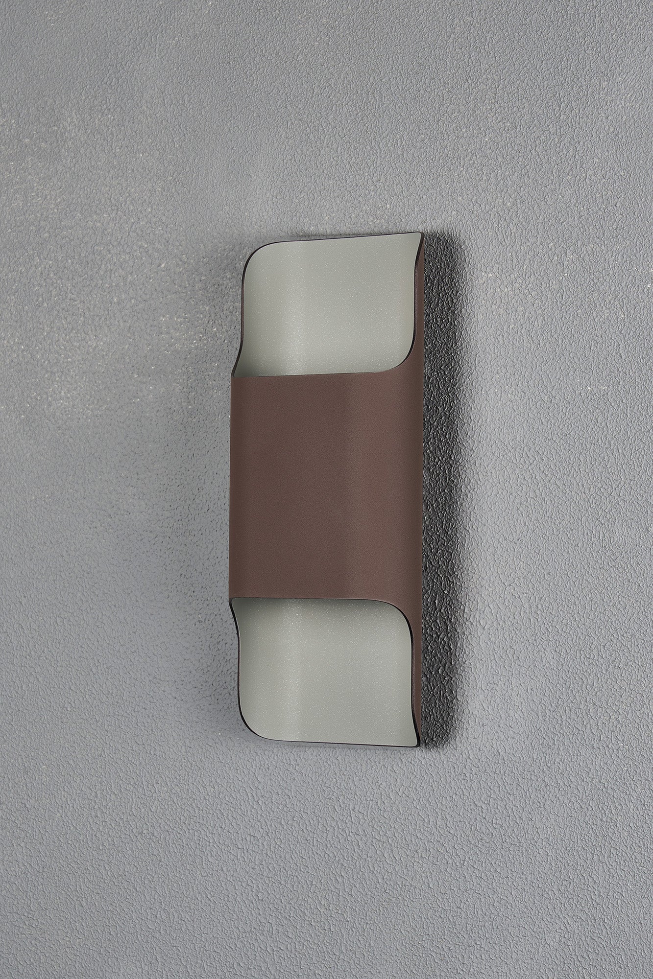 Zane Wall Lamp With 125 x 305mm Even Open Curve Shade, 2 x 6.5W LED, 3000K, 900lm, IP65