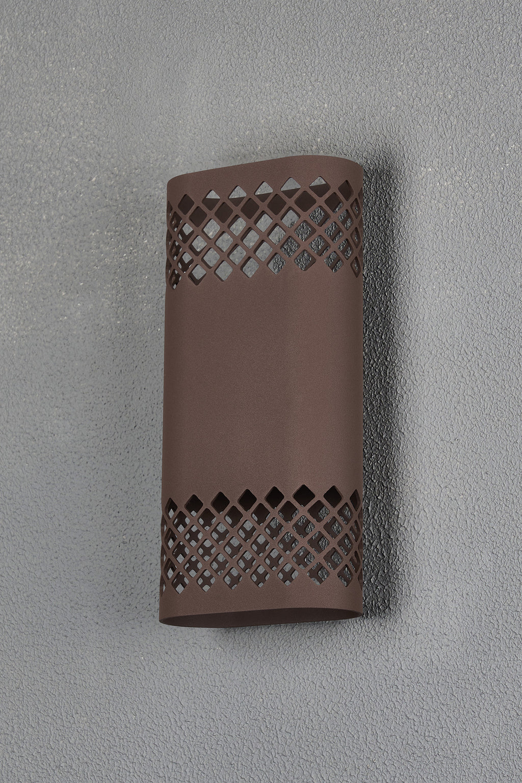 Zane Wall Lamp With 125 x 260mm Mesh Diamond Pattern Shade, 2 x 6.5W LED, 3000K, 900lm, IP65