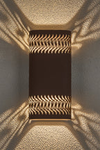 Zane Wall Lamp With 125 x 260mm Mesh Waves Pattern Shade, 2 x 6.5W LED, 3000K, 900lm, IP65