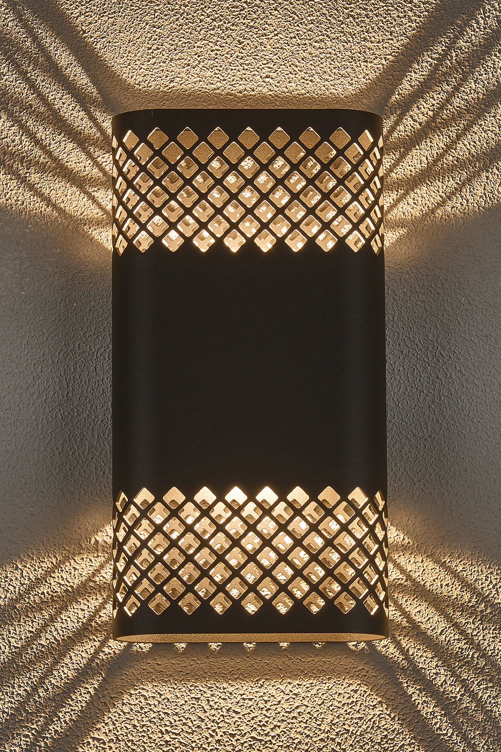 Zane Wall Lamp With 160 x 305mm Mesh Diamond Pattern Shade, 2 x 6.5W LED, 3000K, 900lm, IP6