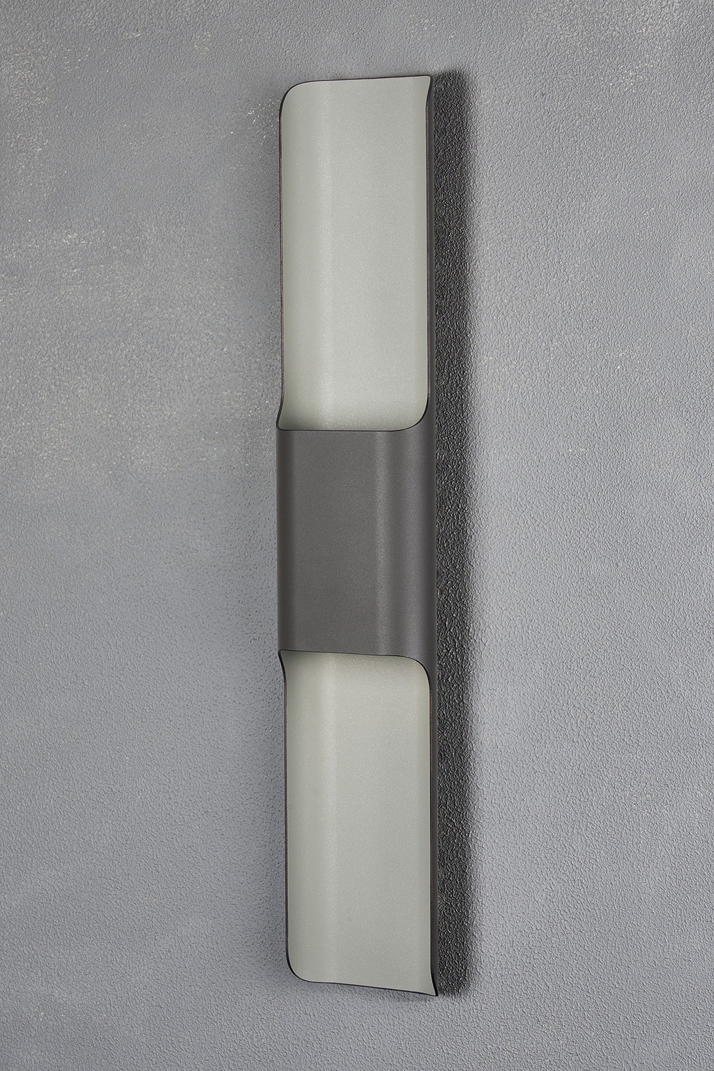 Zane Wall Lamp With 125 x 670mm Even Open Curve Shade, 2 x 6.5W LED, 3000K, 900lm, IP65