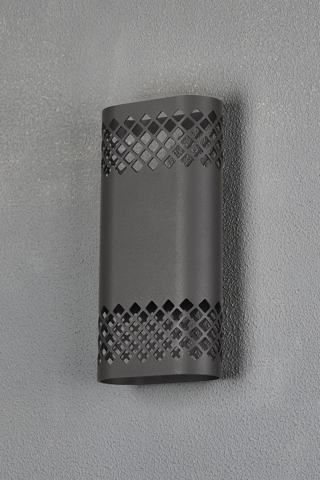 Zane Wall Lamp With 125 x 260mm Mesh Diamond Pattern Shade, 2 x 6.5W LED, 3000K, 900lm, IP65