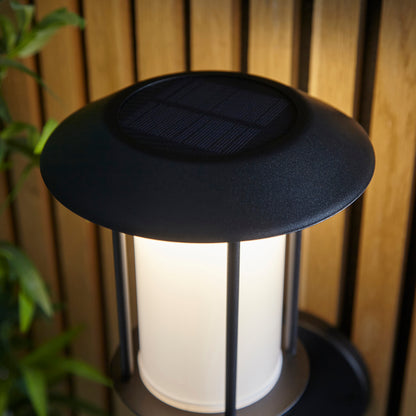 Tarrow PIR Solar Wall Light