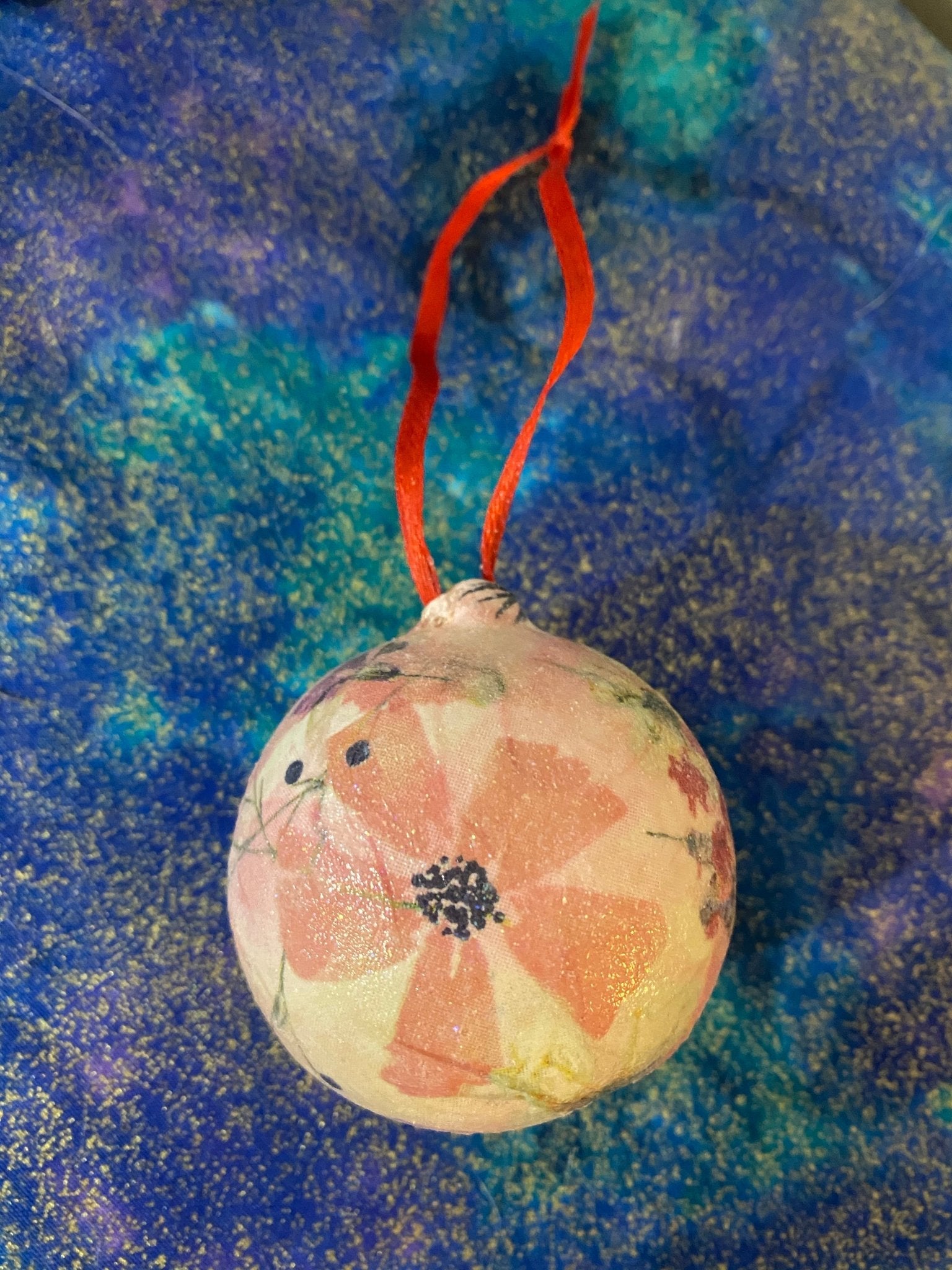 Luminosity Designs - Floral Vintage Style Ceramic Tree Decoration - Luminosity Designs Ltd
