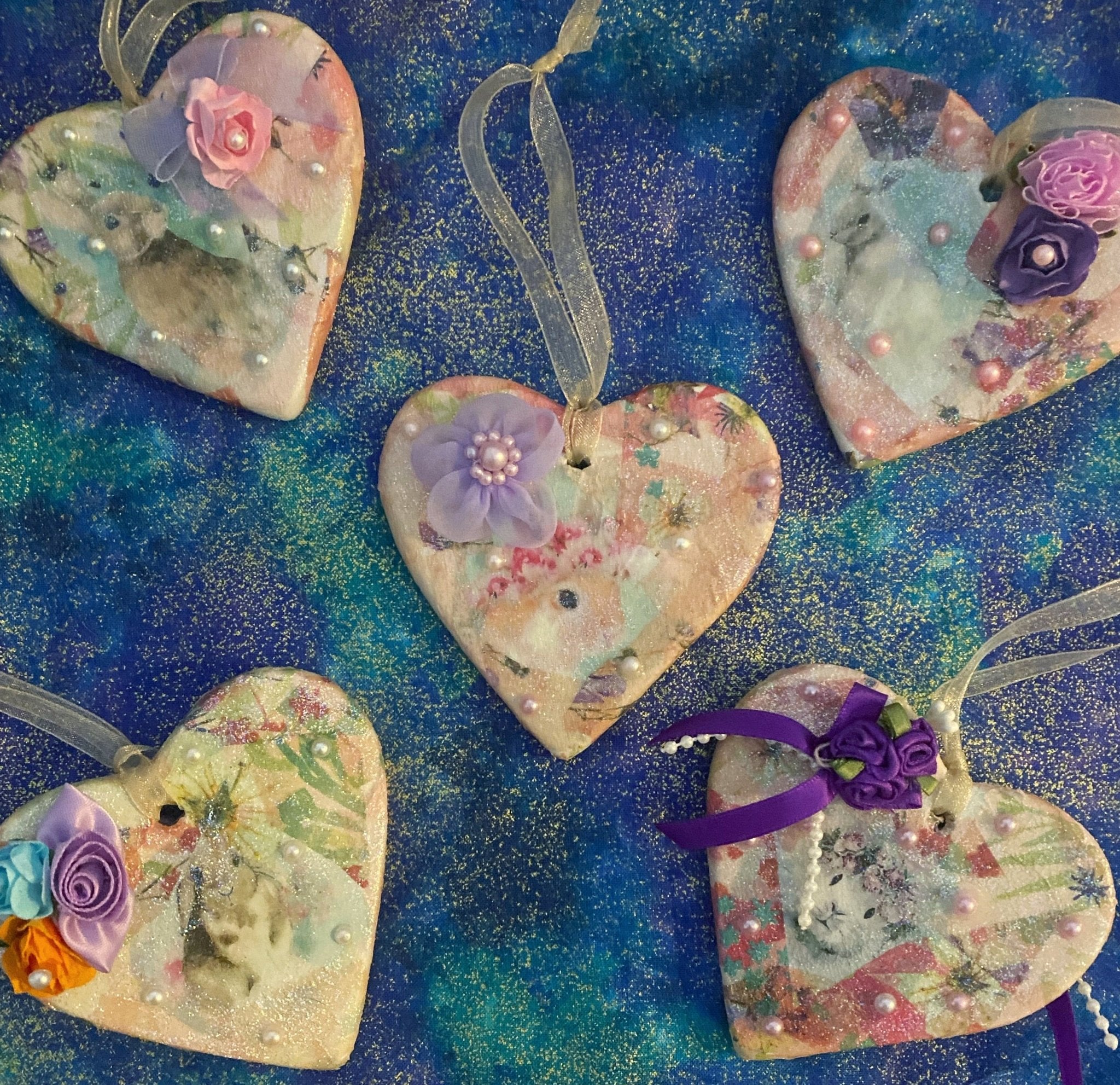 Spring Rabbit Vintage Style Ceramic Tree Decoration – Luminosity ...
